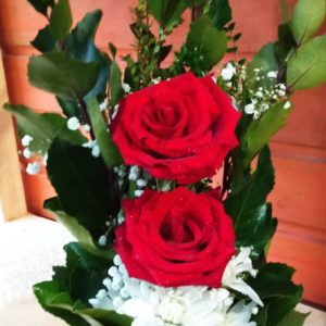 Arreglos con 2 rosas